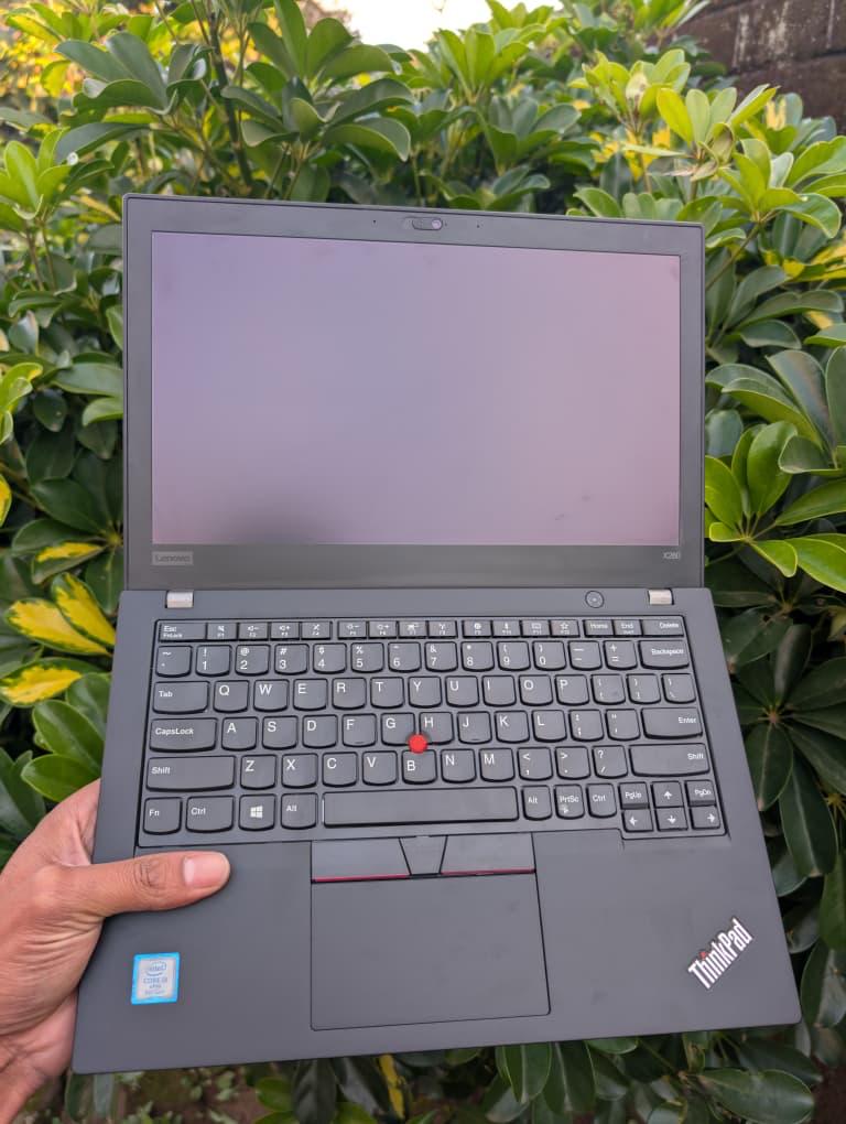 Lenovo Thinkpad X280 Laptop
