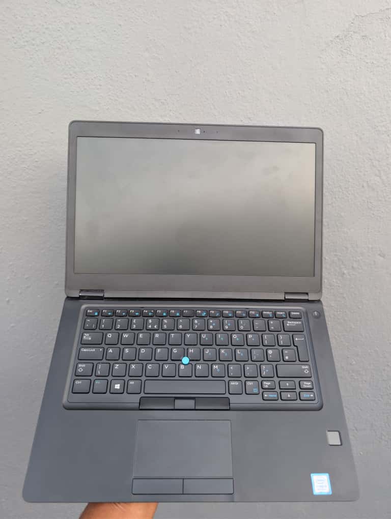 Dell Lattitude E5490