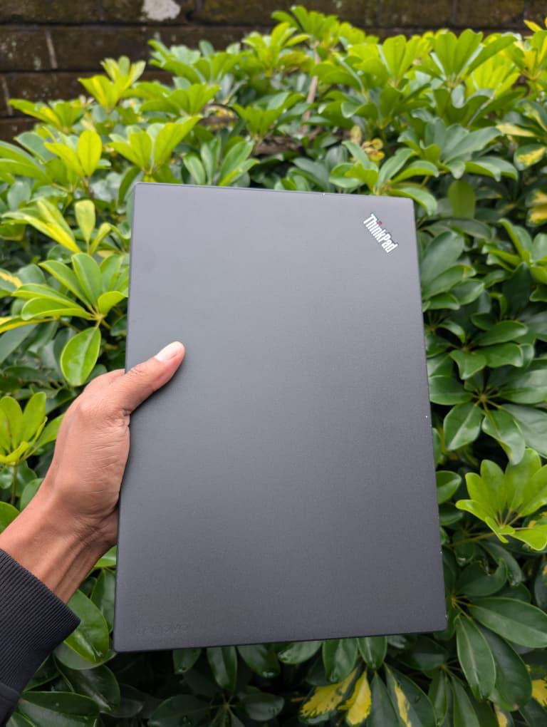 Lenovo Thinkpad X390 Laptop Touchscreen