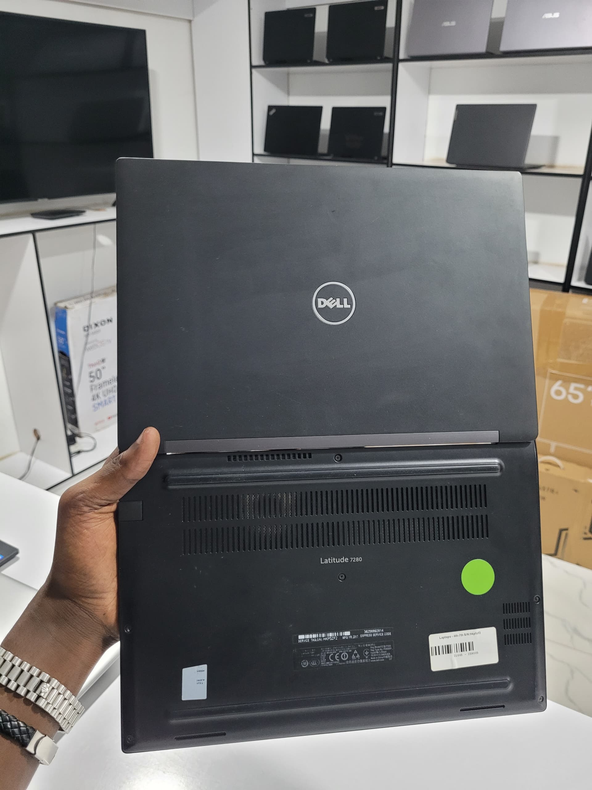 Dell Latitude 7290
