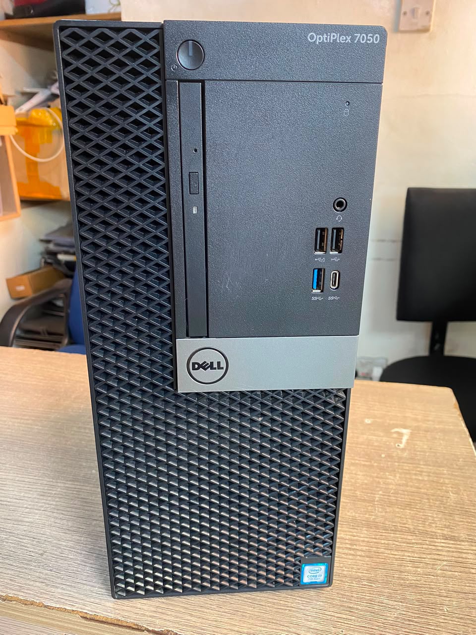 Dell OptiPlex 7050 Desktop (Tower / Small Form Factor)