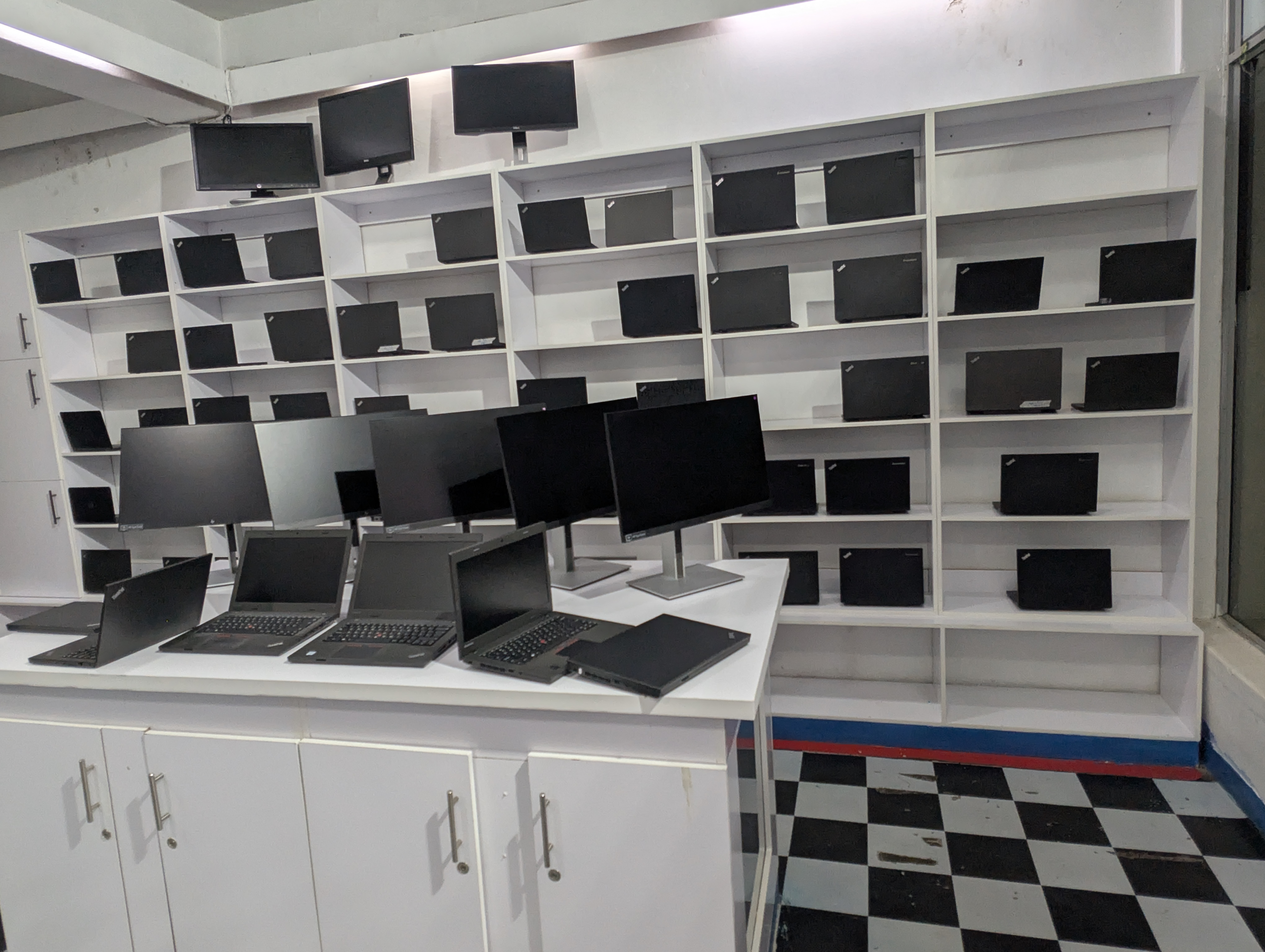 Inside Classic Computers 